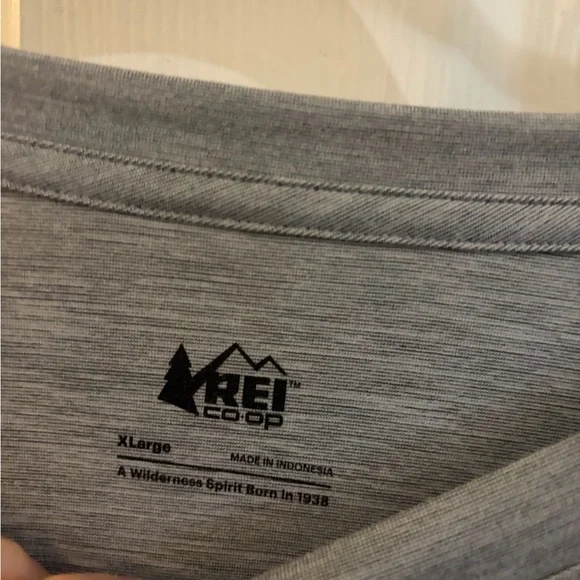 REI Slate Gray Men's Short Sleeve Tee - Picture 5 of 7